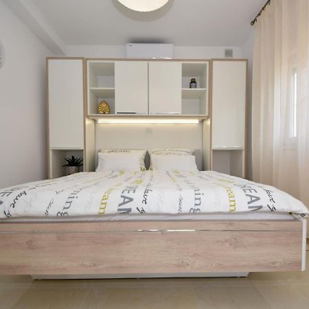 Apartment Matanovi Dvori-1 By Interhome فير المظهر الخارجي الصورة